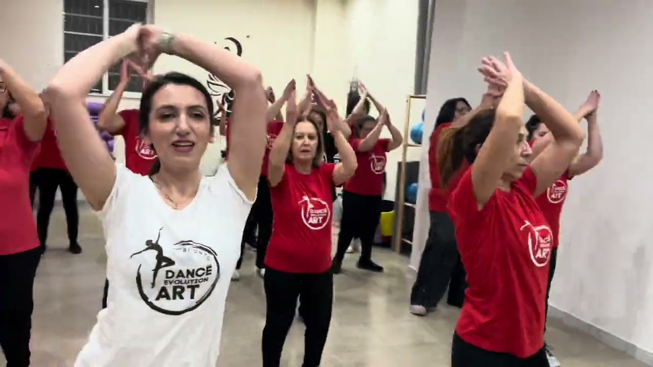 “El beso” Balli di gruppo 2026 M. Luisana Muschitiello 