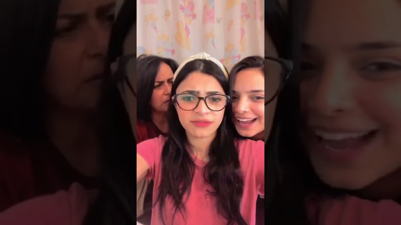 😂وصلة ضحك مع فرح وعيلتها في تحليل لأغرب اغاني التسعينات