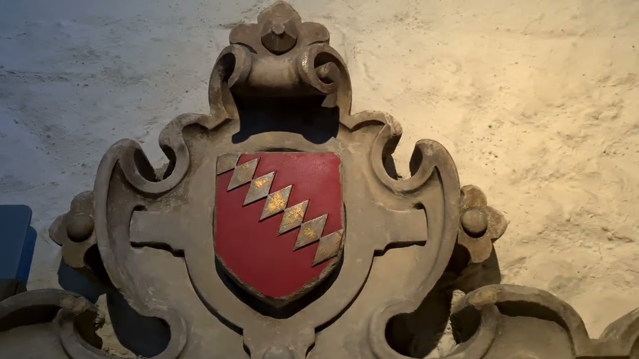 A tour of St Margaret’s Westminster = the Politicians Church + burial place of Sir Walter Raleigh