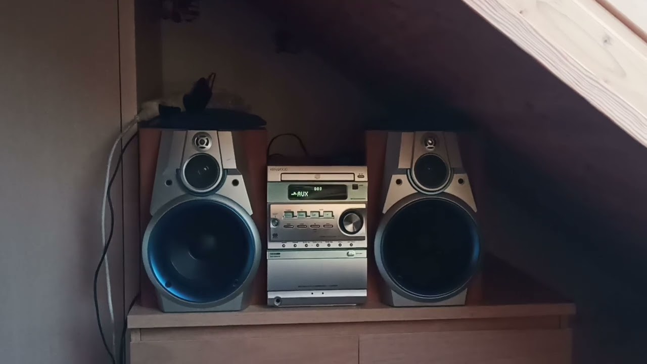 KenwoodM33 GŁOŚNO