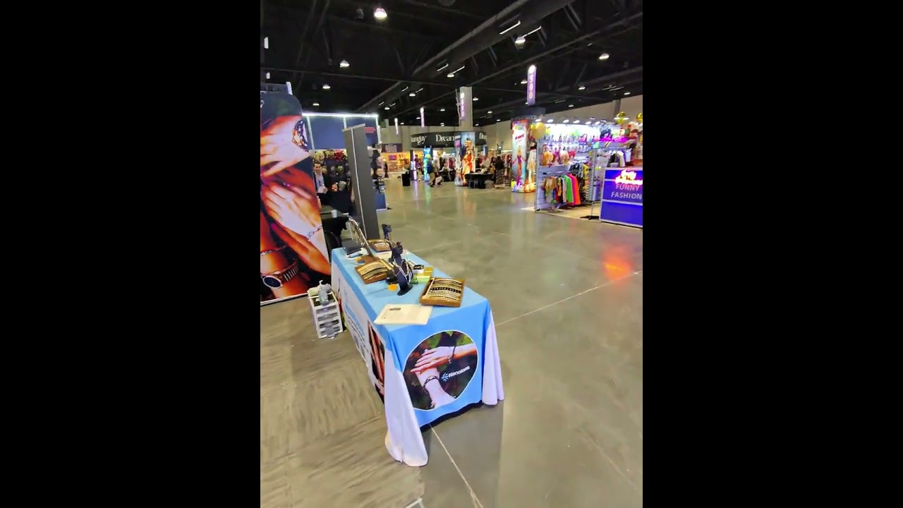 Halloween & Party Expo #fypage #halloween #party #city #costume #decor #lights #led #convention #yt