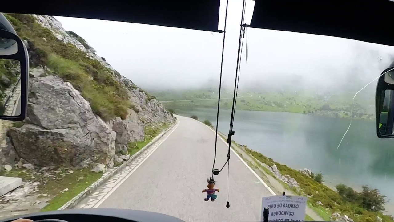 30 minutos del camino miedo INCREIBLEMENTE BONITO! Lagos de Covadonga.
