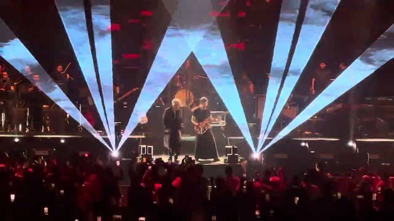 Konsert Amy Search: Fantasia Bulan Madu & Pawana