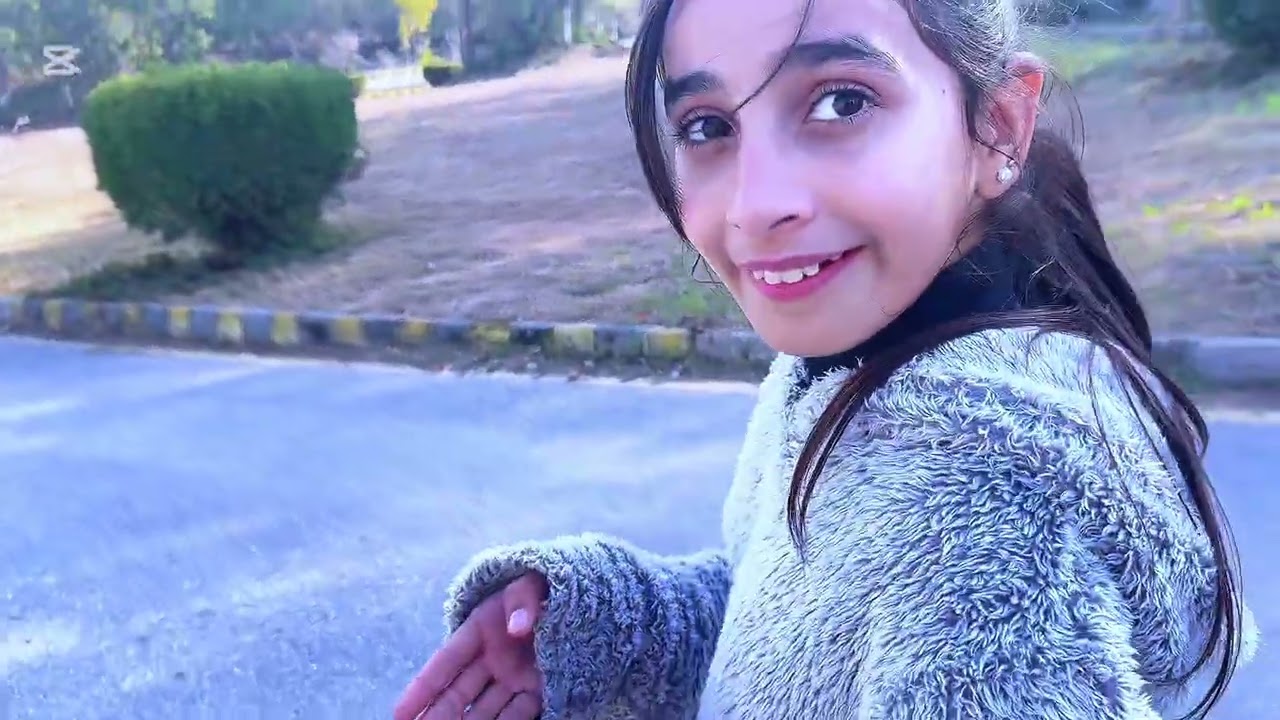 anaya k sath walk krtey hain/vlog/anu and ahmi show