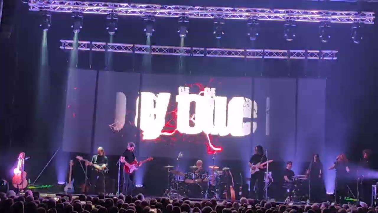 Pink Floyd's The Wall Run Like Hell 03.03.2026 Die Glocke Bremen