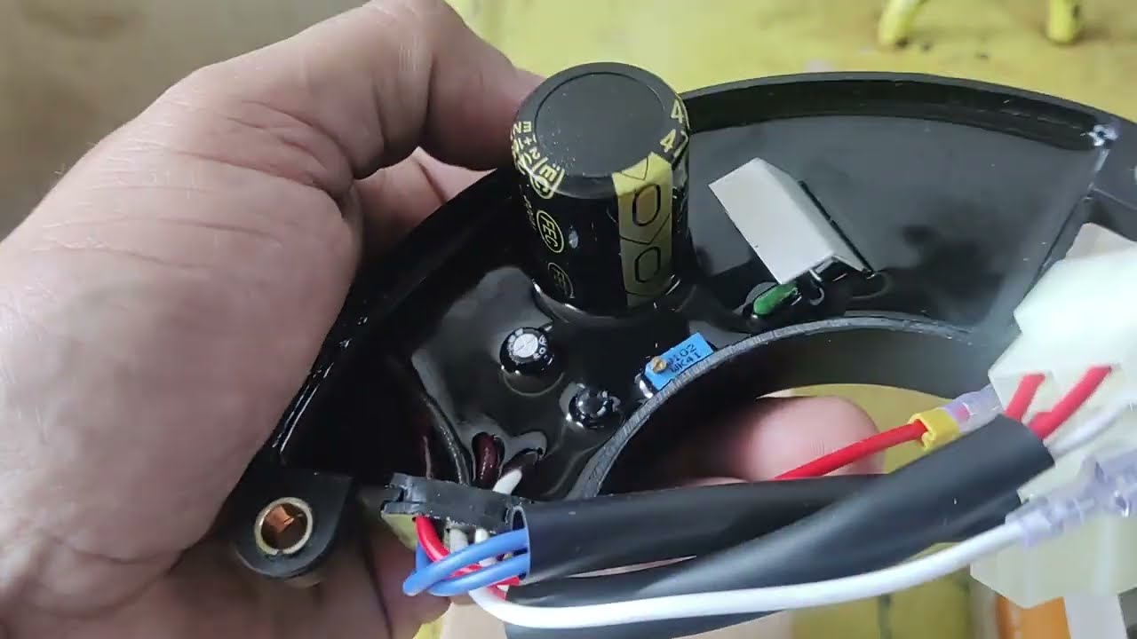 REGULADOR DE TENSÃO AVR E RETIFICADOR 12V DE GERADORES DE 5 A 8 KW TOYAMA, BRANCO E OUTROS