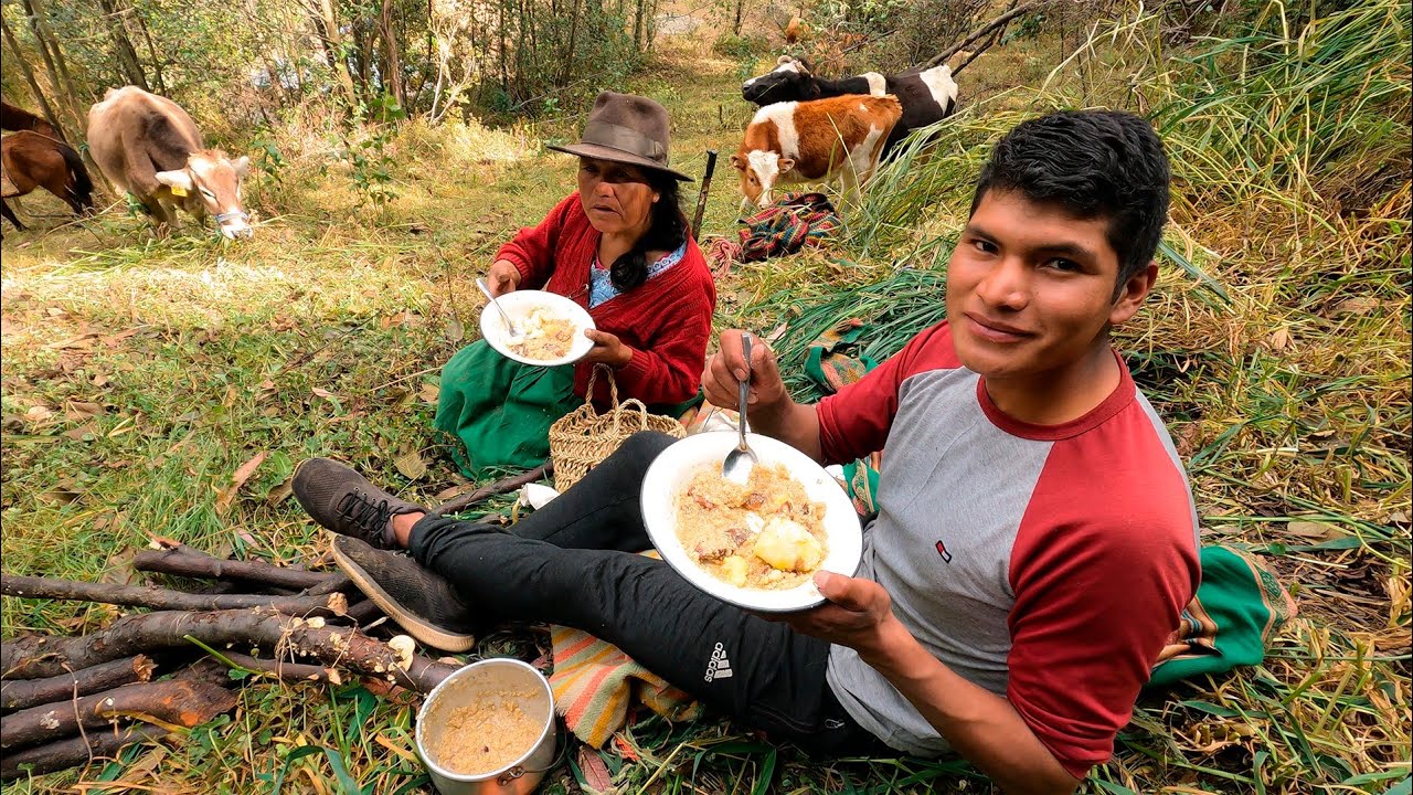 Almuerzo nutritivo: Quinua con papa, ¡buenísimo!.(WILSON ERBAS)