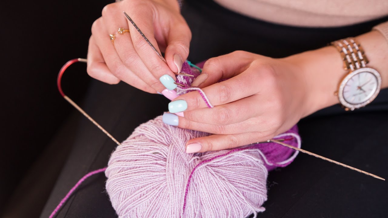 Zweifarbiges Stricken mit Tanja Steinbach