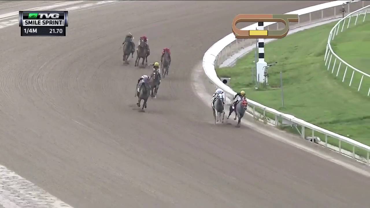 RACE REPLAY: 2016 Smile Sprint Stakes
