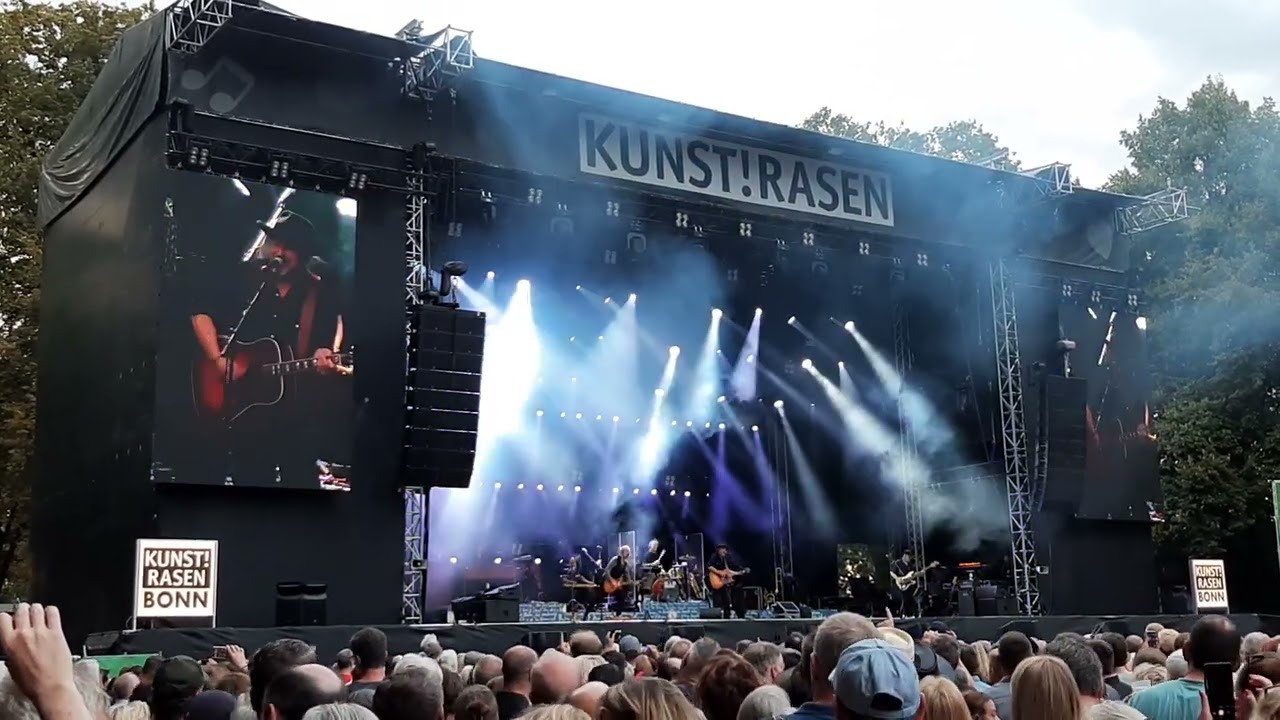 Niedeckens BAP - Kristallnaach - 12.08.2023, Kunstrasen Bonn