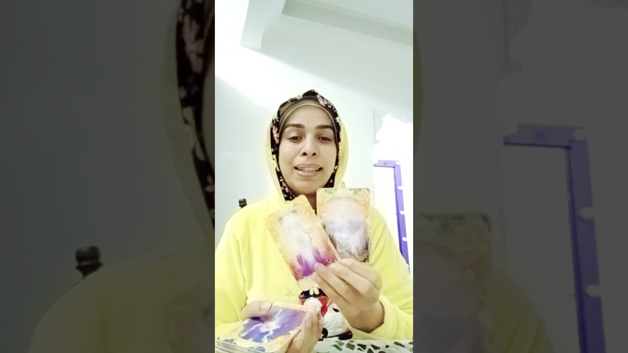 يا ترى بيحبك ⁉️⁉️ بأه أو لأ ❔ اجابه سؤالك ف الفيديو ✔️