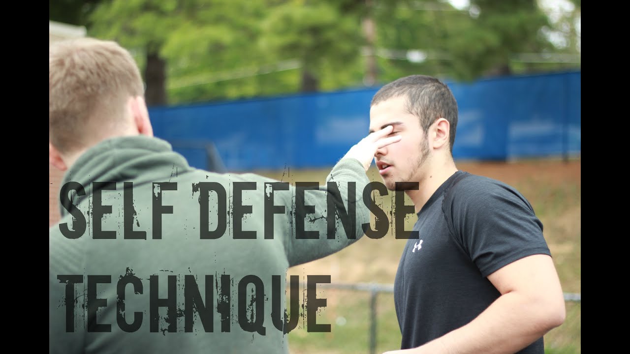 Self Defense Technique : Eye and Knee Attack