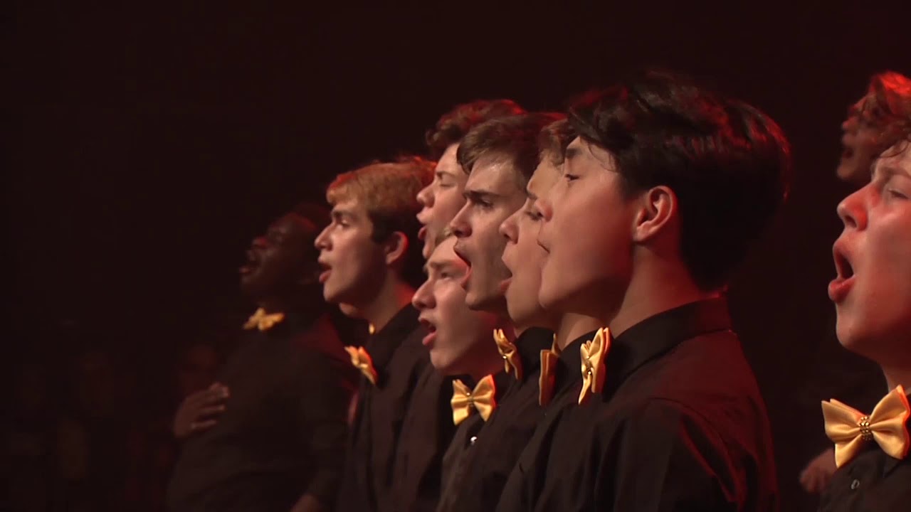 The Show Must Go On - Les Petits Chanteurs de Laval
