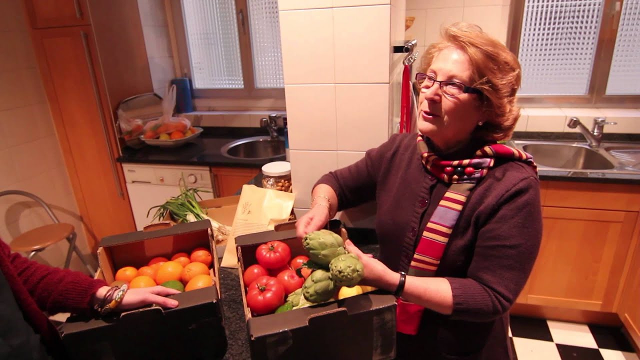 Cesta de Fruta y Verdura Ecológica Mumumío - Una clienta nos la enseña