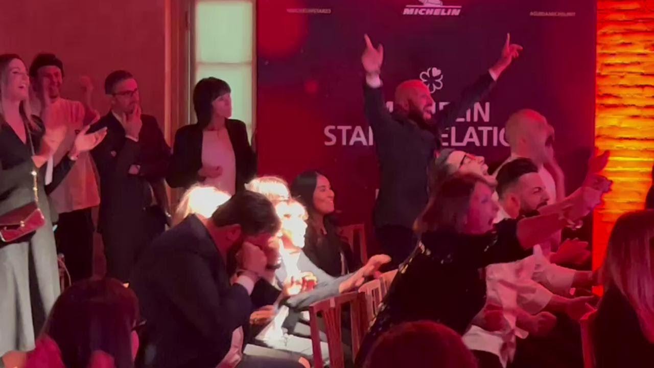 Tre Stelle Michelin a Villa Crespi: la reazione di Cannavacciuolo nel momento della proclamazione