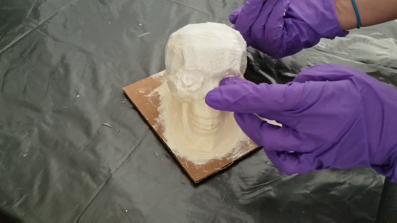 Latex Skull Mold Using Gauze to Fill in Undercuts
