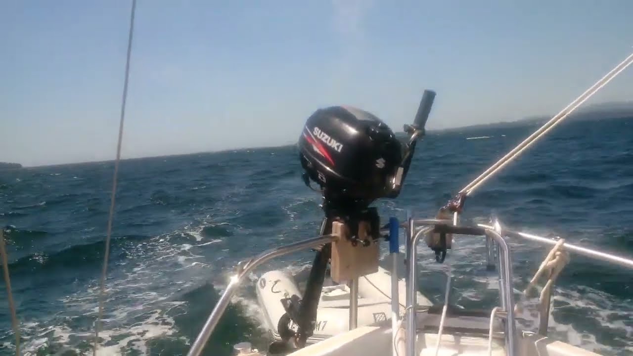 Fisher 30 motorsailing