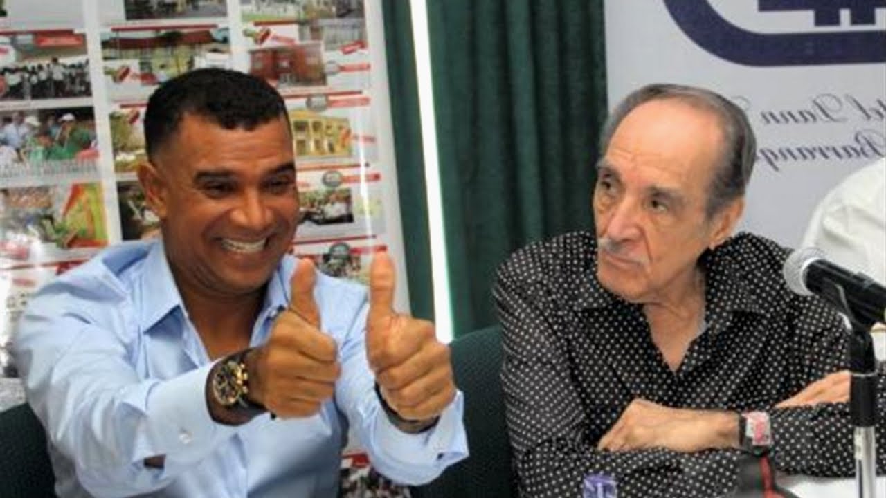 NELSON PINEDO  - EN VIVO - JUAN CARLOS CORONEL