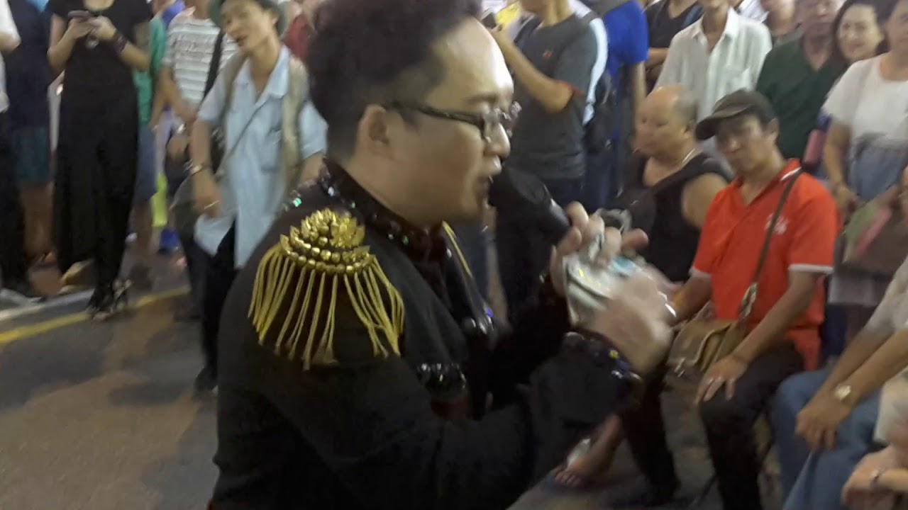 旺角羅文 19/08/2017 嘉賓舞台皇者Andy ---- 風繼續吹 + 聽不到的說話