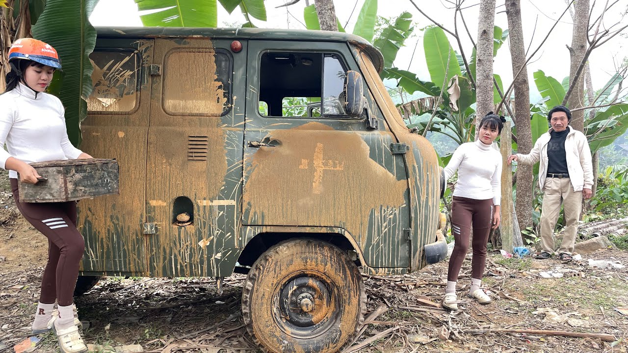 THE GIRL OF GENIUS, THE CLASSIC UAZ VEHICLE, AND ITS AMAZING RESTORATION PROCESS