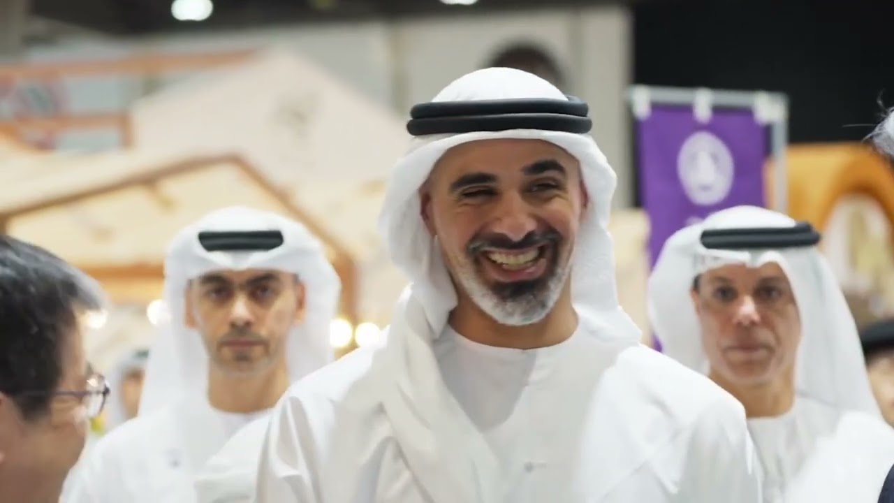 Sheikh Khaled Bin Mohammed Bin Zayed Visit Abudhabi Hunting And Equestrian Exhibition Throwback 