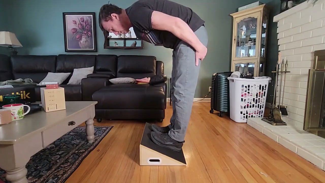 MIUONO Slant Board Review | Wide Calf Stretcher for Squats, Knees Over Toes, and Home Training