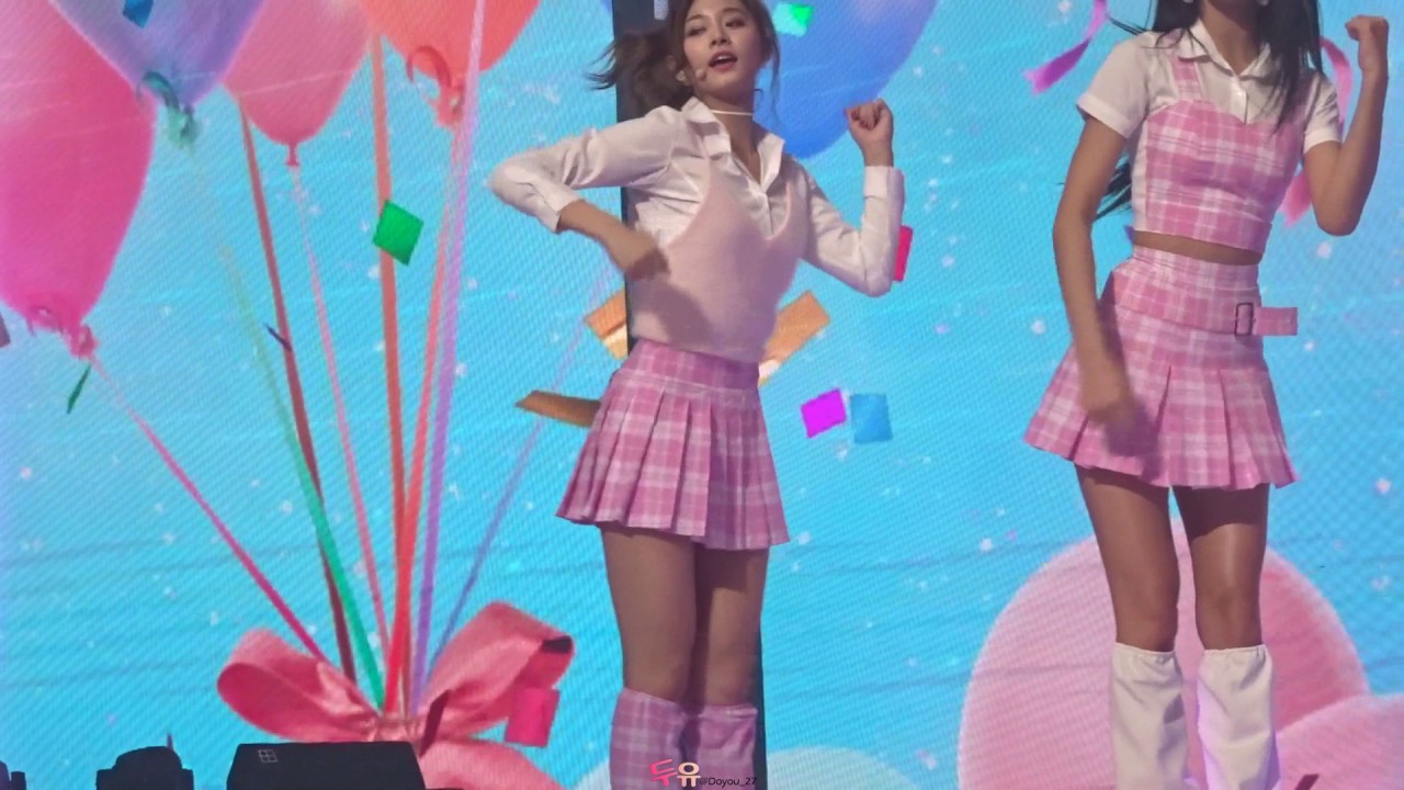 161231 가요대제전 트와이스 (TWICE) 쯔위 내 남자친구에게 (핑클) 직캠 (Fancam)