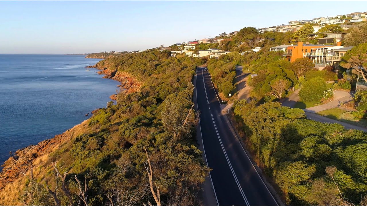 Mt Martha - Esplanade cliff-run (drone)