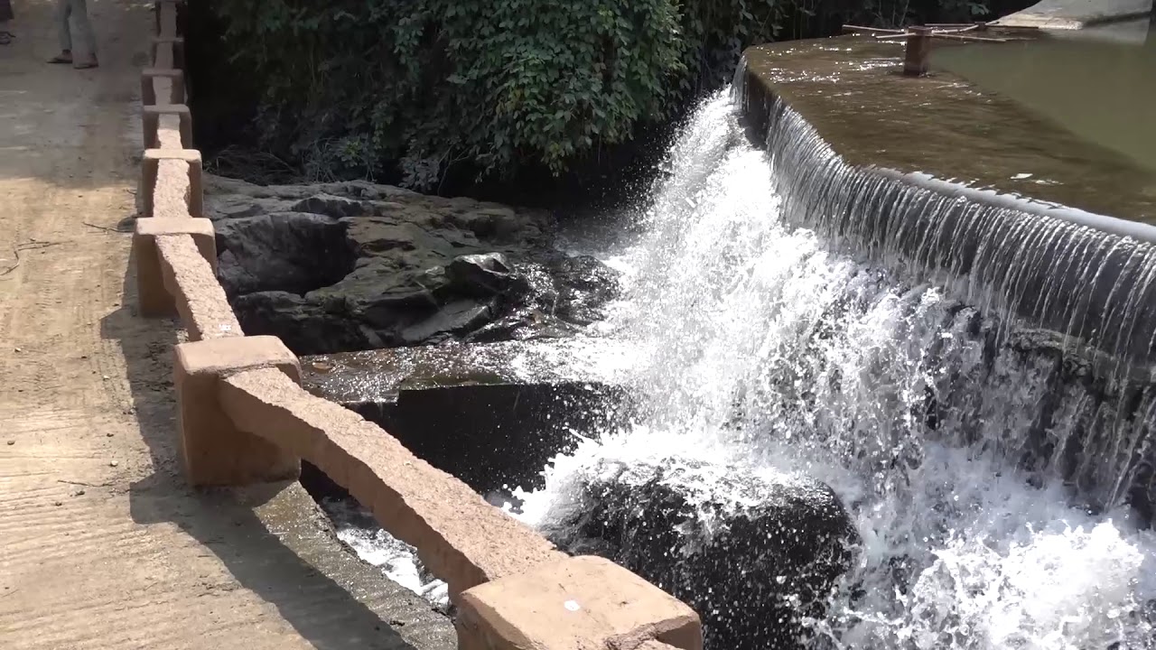 Micro-hydro Electric Fish Ladder in Hampi, India