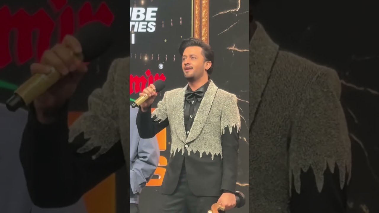 Atif Aslam sings Sang e Maa Dramas OST at 9th Hum Awards @HUMTV @humtvshorts