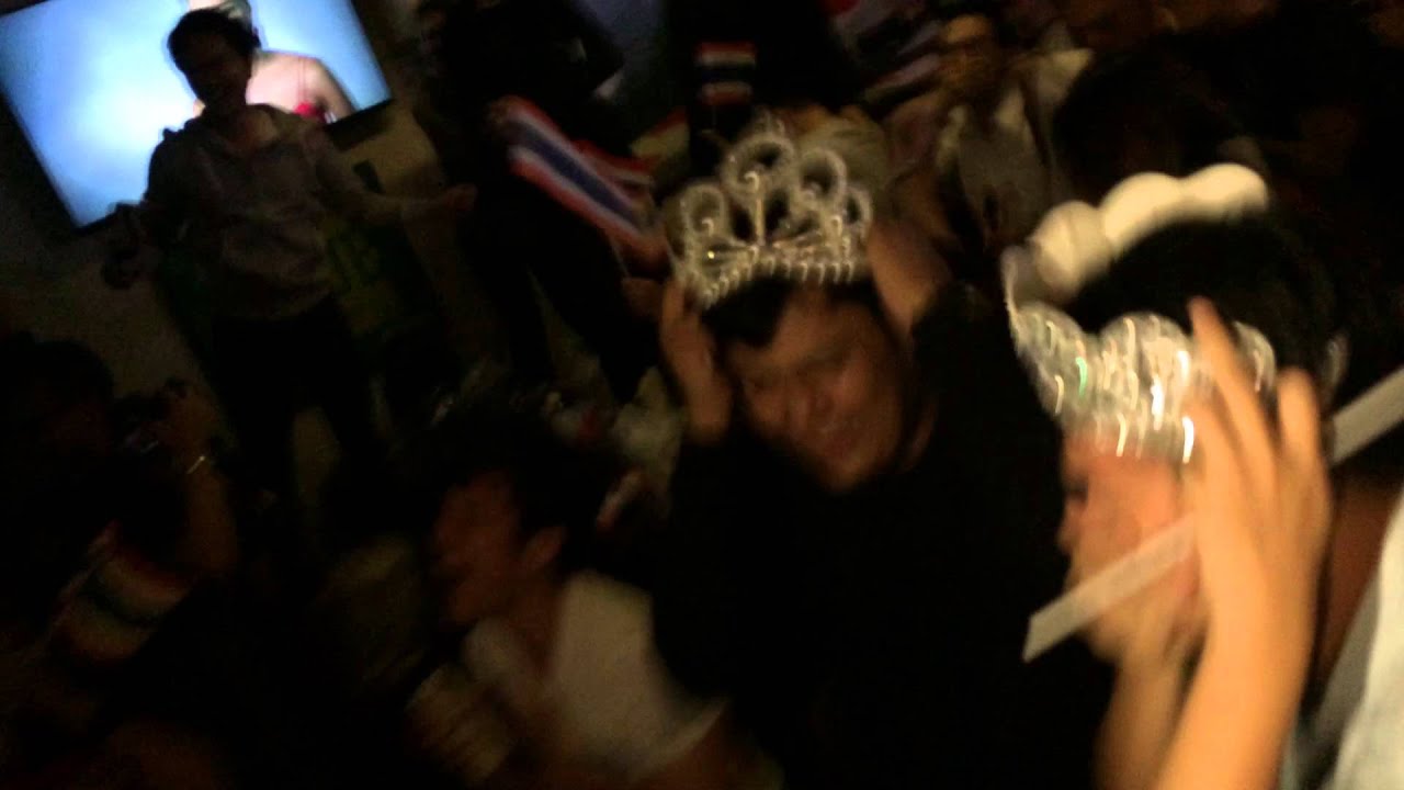Miss Universe 2015 / Miss Thailand / Top15 / Thai's reaction
