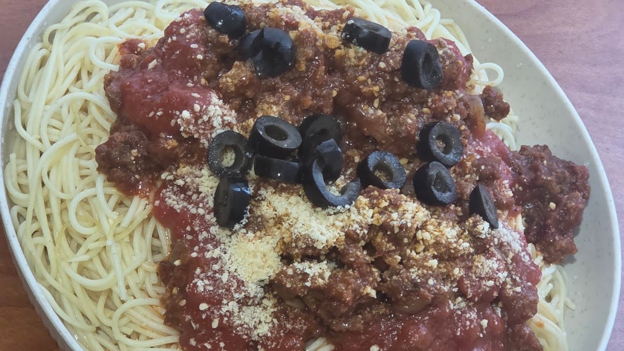 How to make homemade spaghetti in a cheap affordable way, that's real tasty