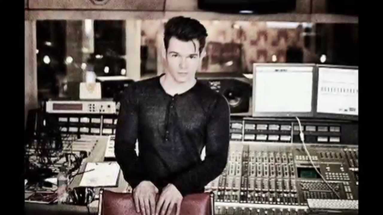 Georg Listing- Inside