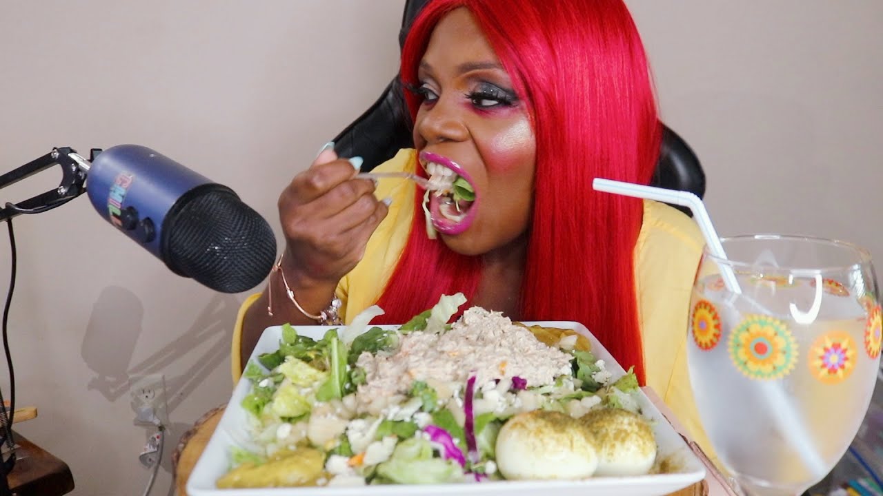 AVOCADO SAUCE TUNNA SALAD ASMR EATING SOUNDS