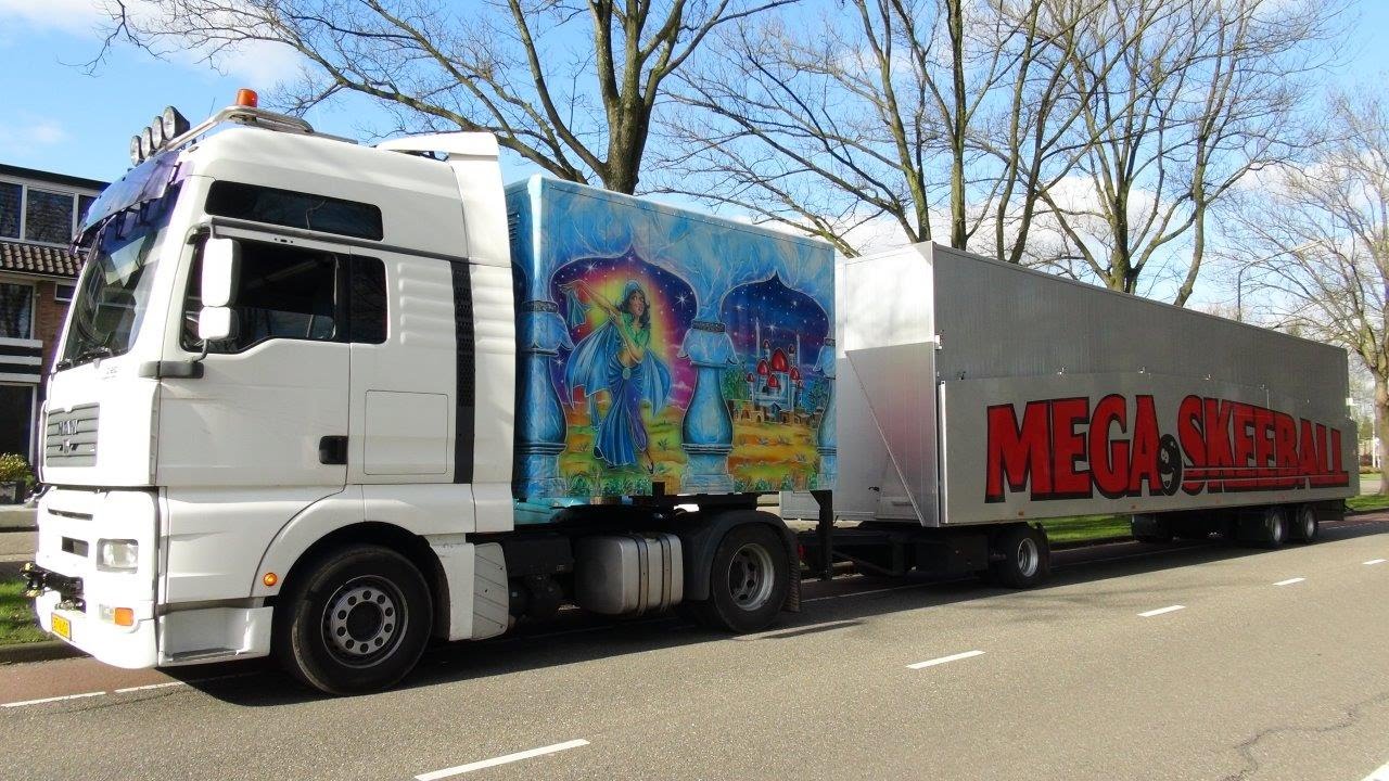 Kermis Aalsmeer 2016 Transport en opbouw deel 3