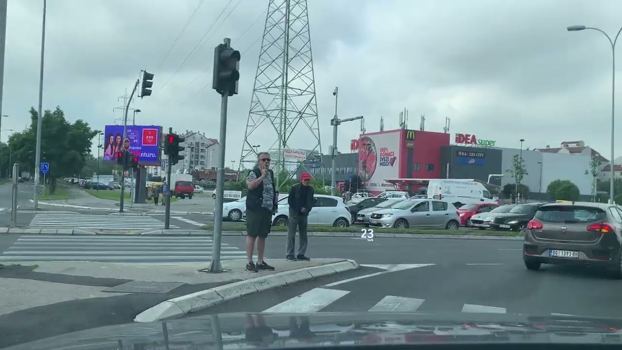 Beograd, vožnja, Južni bulevar - Bežanijsko groblje