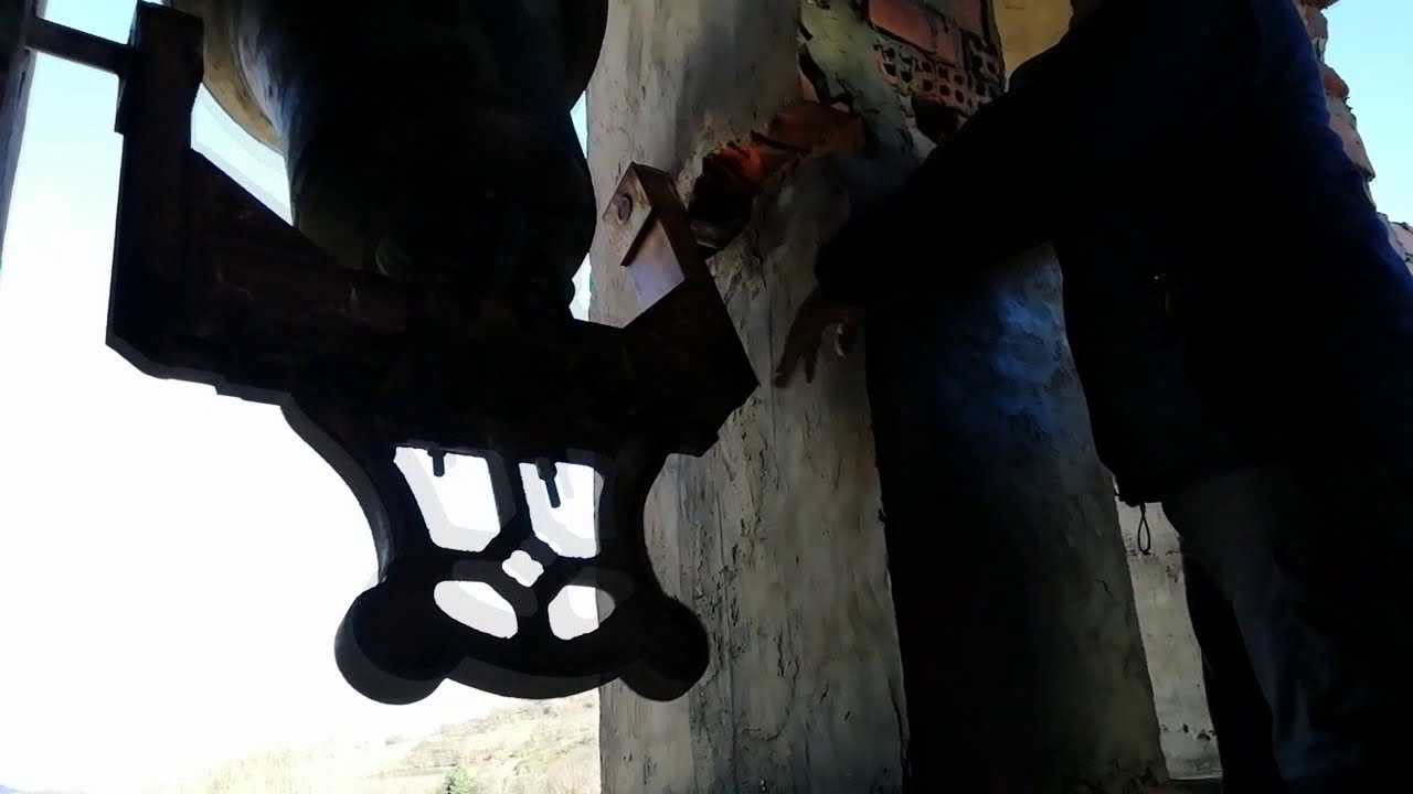 Volteo de campanas en Santa Cruz del Valle Urbión
