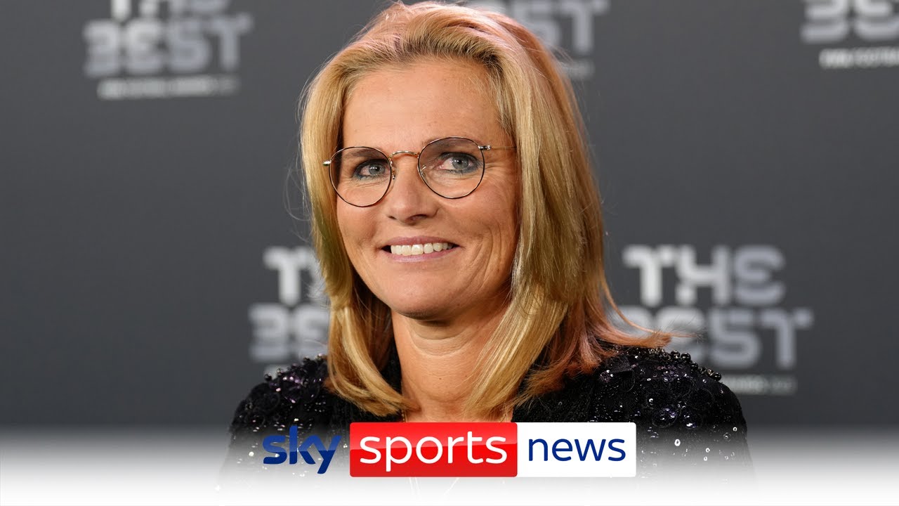 Sarina Wiegman signs new England contract