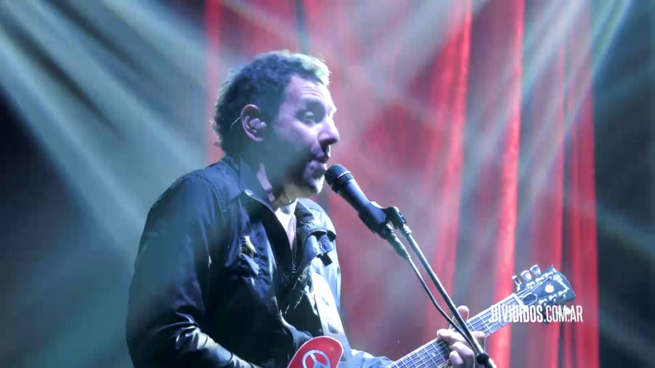DIVIDIDOS - Gol de Mujer - Teatro Coliseo 12/05/2016