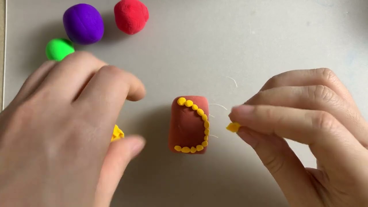 Clay Fruit Sculpting: Artistic Reflections of Nature