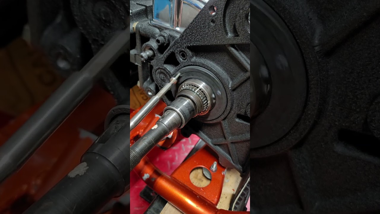 FXR Trans seal removal #fxr #motorcycle #harleydavidson #shorts #short #shortsvideo #shortsfeed