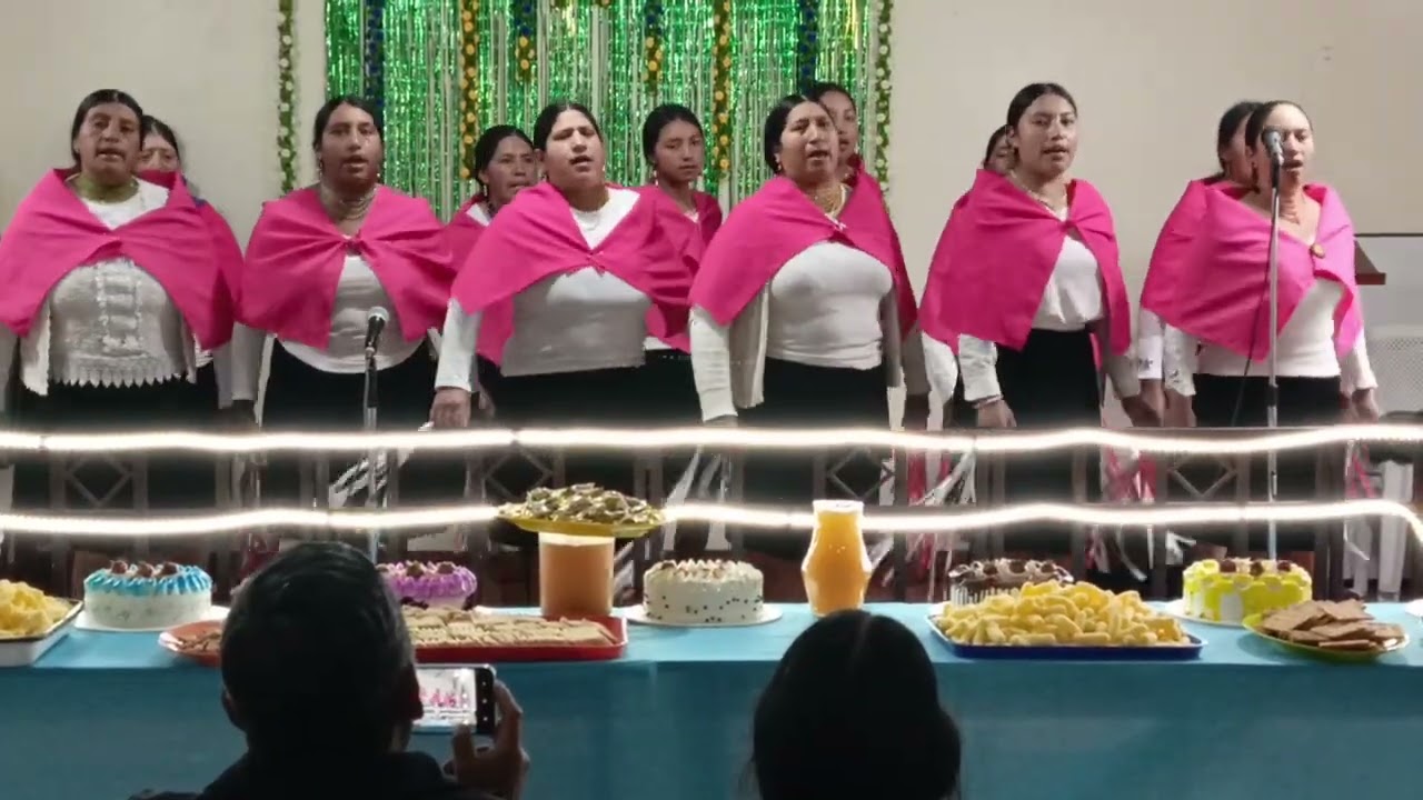Coro mensajeras de cuturivi grande 