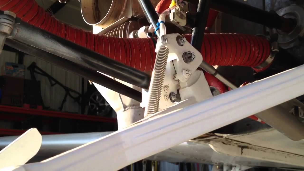 Testing the nose wheel landing gear on my Piper Arrow II
