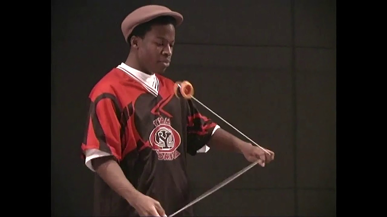 2003 World Yo-Yo Contest - AP - Mark Montgomery