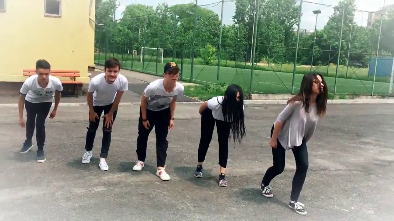 Like pentru Flashmob-ul Liceului Teoretic Marin Preda din Bucuresti
