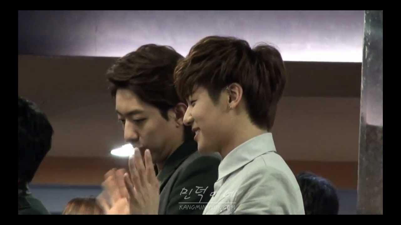 [FANCAM] 2013.02.08 CNBLUE 강민혁(Kang Minhyuk) 이정신(Lee Jungshin) - Fan Signing event