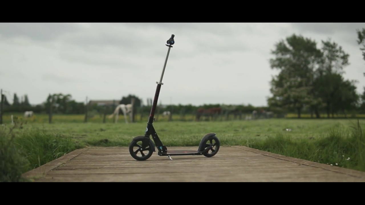 Adult Micro Scooter - Black Micro with lock