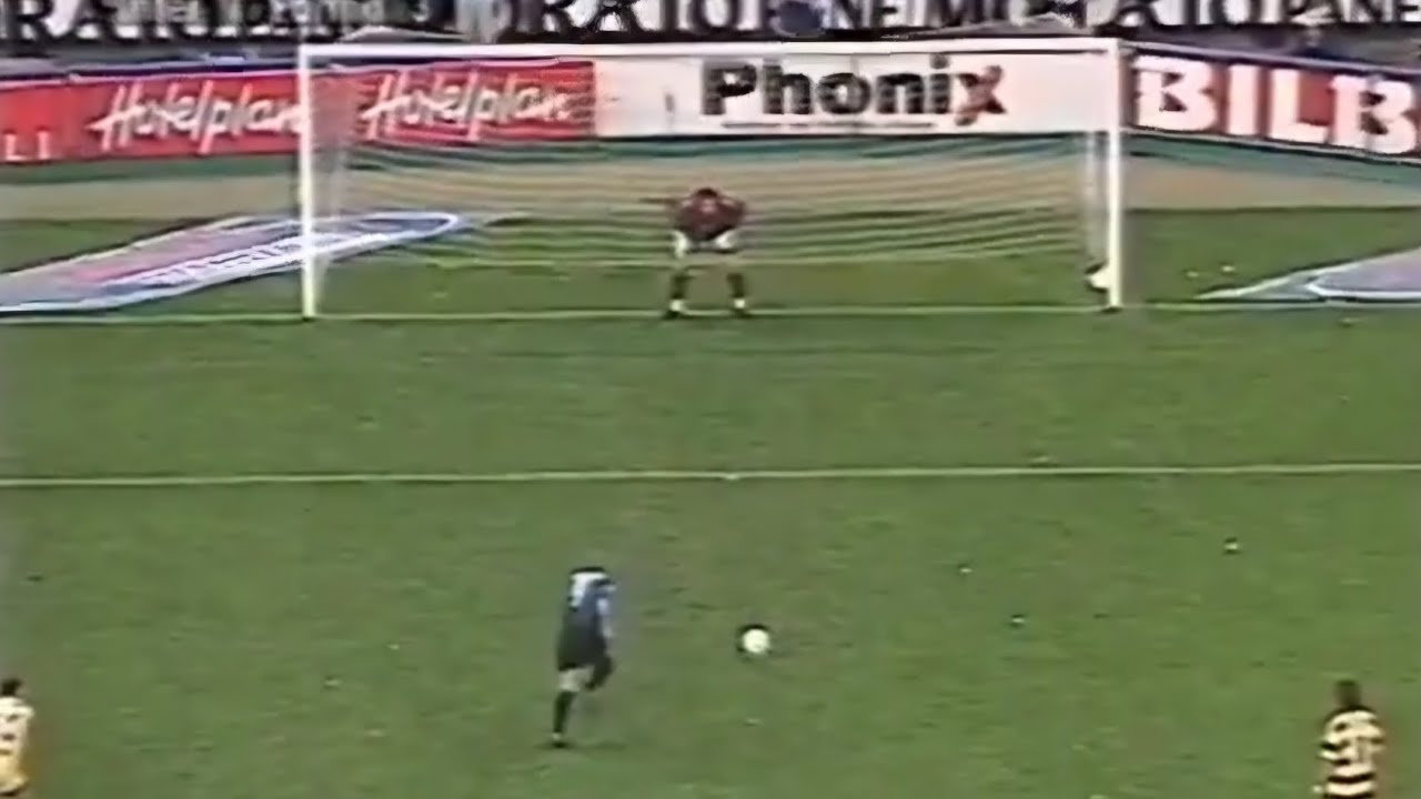 Ronaldo Nazário vs Gianluigi Buffon