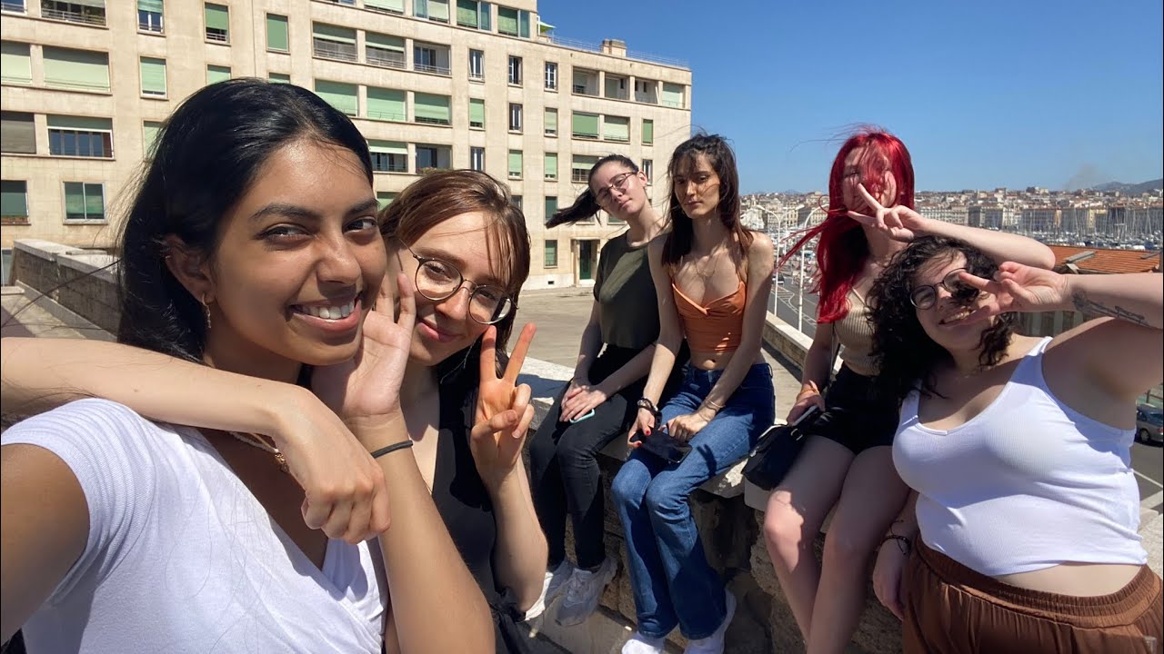 VLOG | 6 copines à Marseille en plein mois d'août ! ☀️