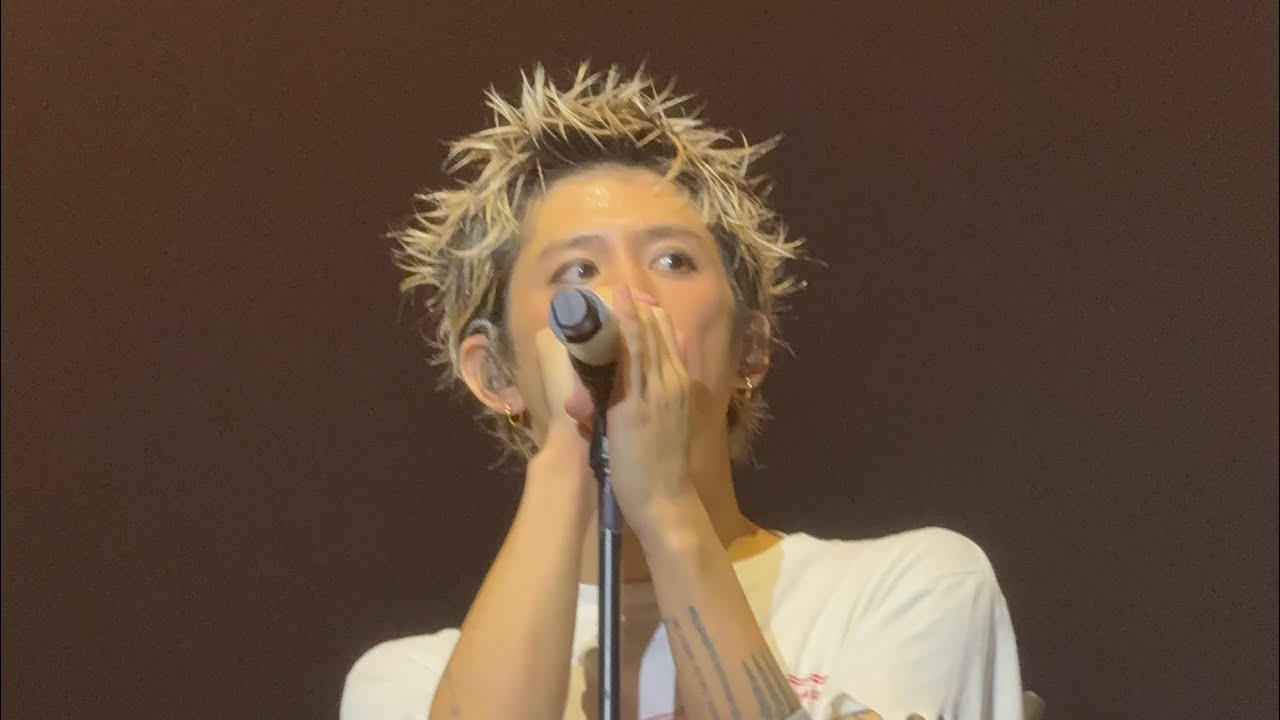 Tiny piece #amsterdam #detoxtour #oneokrock #ワンオク 